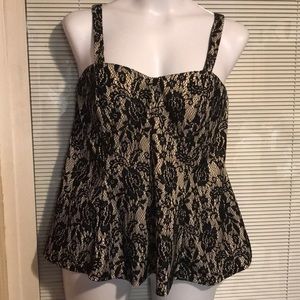 Deb 2x lace peplum